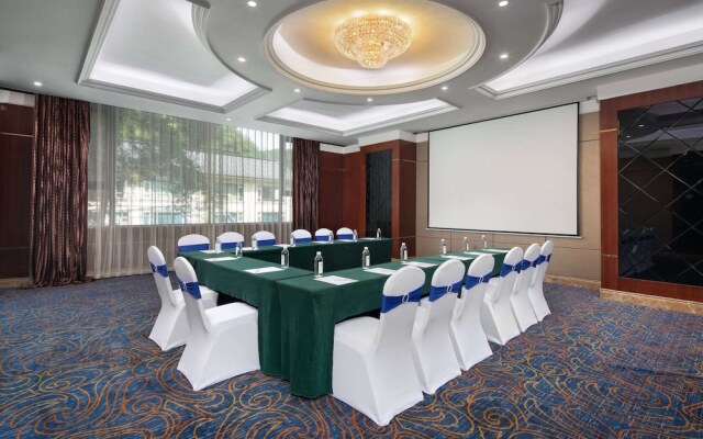 Wyndham Garden Chengdu Huashuiwan