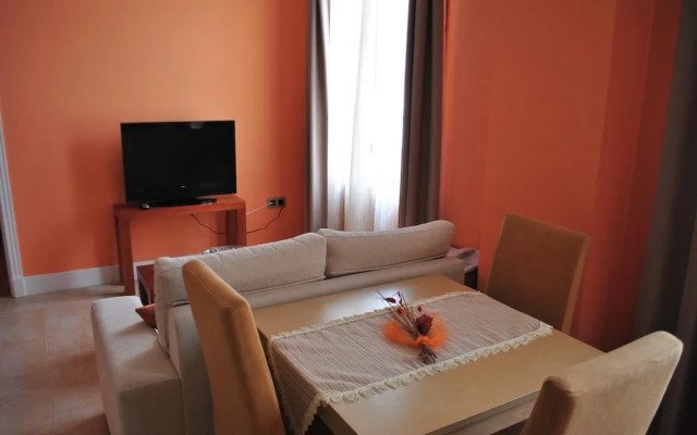 Aparthotel Capitolina