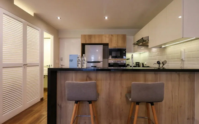 w Splendid 1BR With Balcony in Miraflores