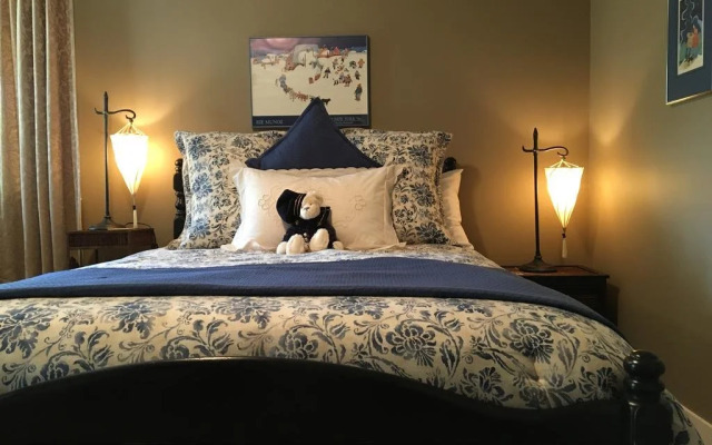 Yellow Rose Bed & Breakfast