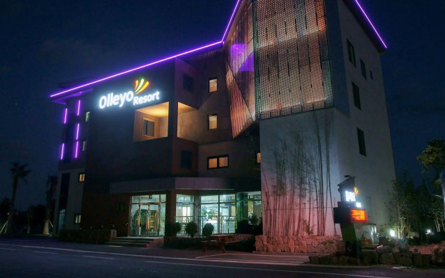 Olleyo Resort