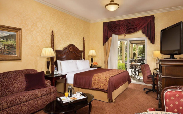 Ayres Hotel Seal Beach - Cypress
