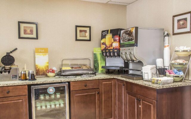 Quality Inn Cromwell - Middletown