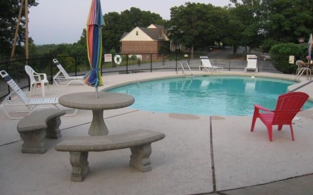Arka Motel