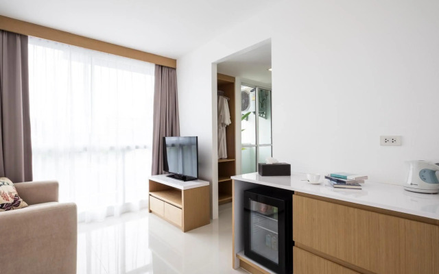 The Wide Suites