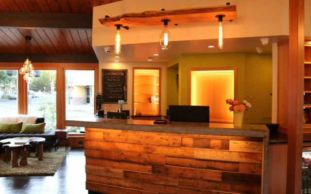 Timbers Inn