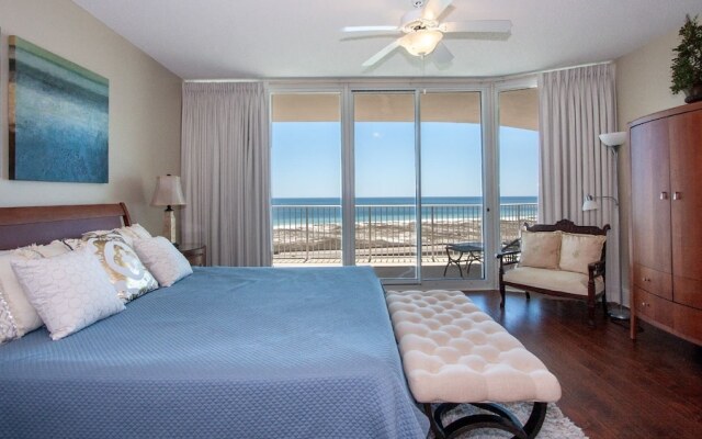 Crb1215 4 Bedroom Condo