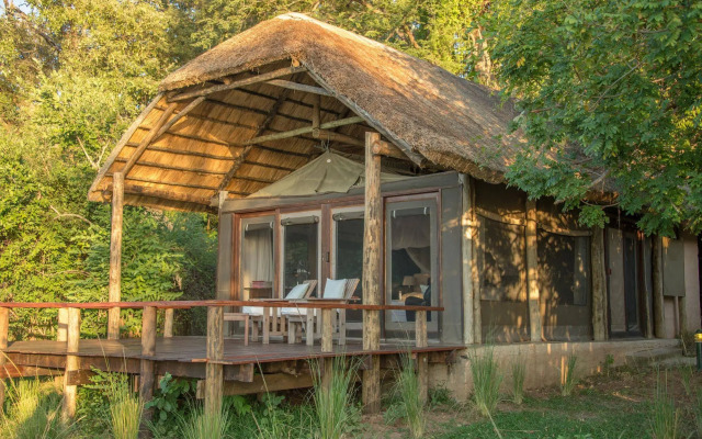 Royal Zambezi Lodge