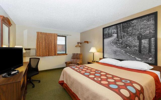 Super 8 by Wyndham Bemidji MN