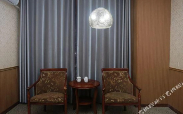 Xige Hotel (Shapingba High-Speed Railway Station)