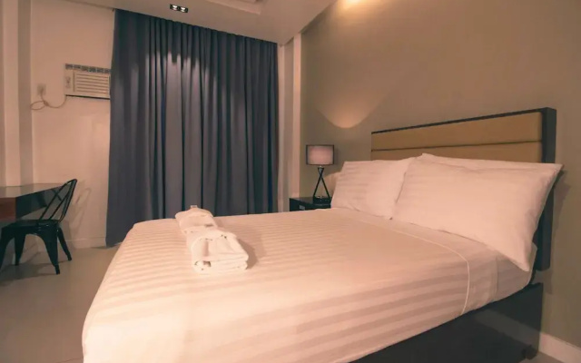 Aura Condotel