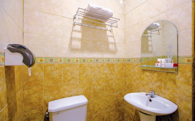 Hotel Mawar Saron 2 by OYO Rooms