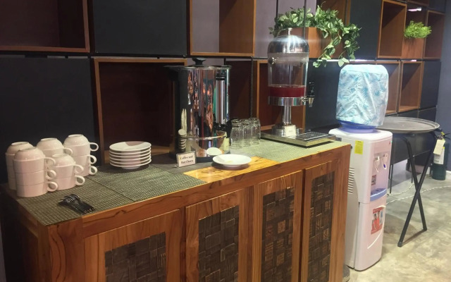 Ferra Hotel and Garden Suites