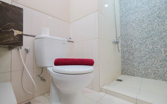 Nice And Cozy Studio Apartment At Nine Residence