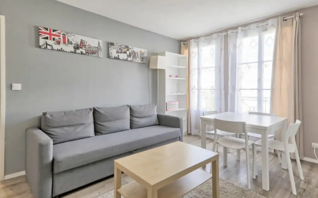 Parkside Apartment I