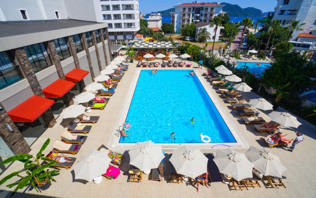 Julian Marmaris