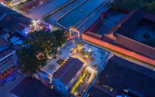 Yuebo Qicheng·Cultural Accommodation (Zhangzhou Gucheng Branch)