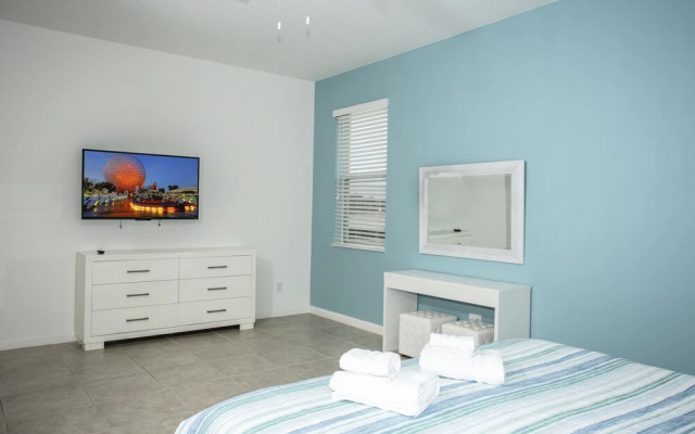 6BR Villa - 327 Marcello Blvd