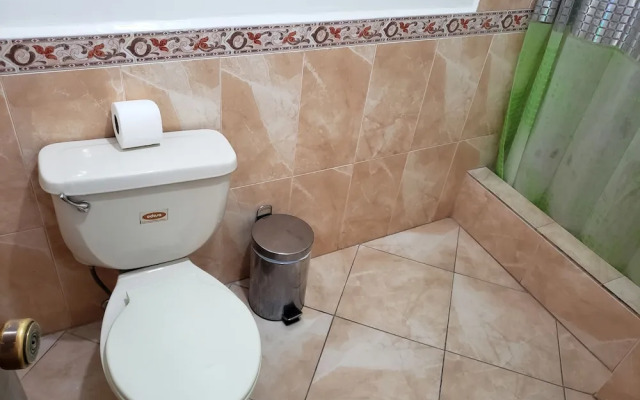 Hostal Monte Real