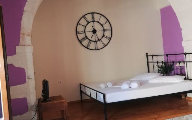 Nakli Traditional Guesthouse