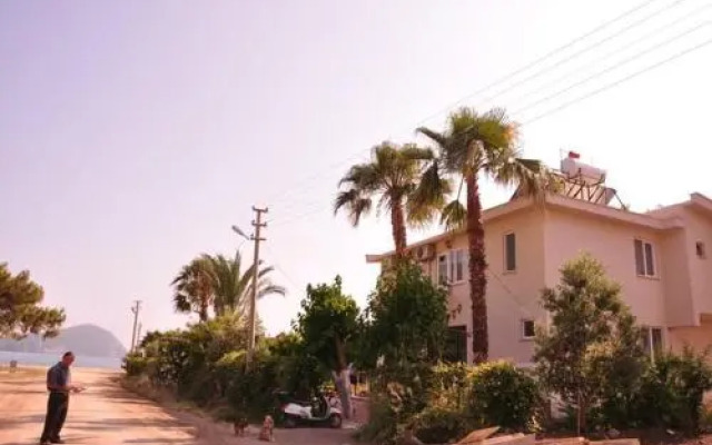Öz Likya Pension