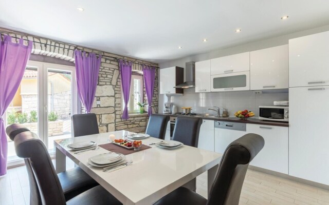 Nice Home in Barban With Wifi and 2 Bedrooms