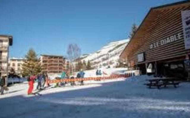 Appartement Les Deux Alpes, 4 pièces, 8 personnes - FR-1-348-184