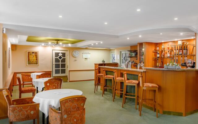 Aranyhomok Hotel Business & Relax