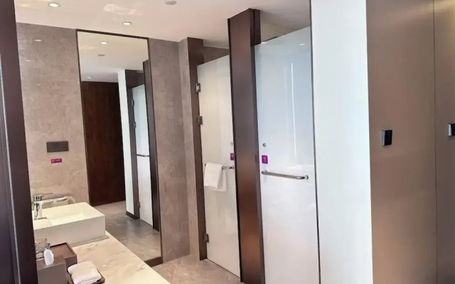 Jiangshan Haiwaihai Hotel