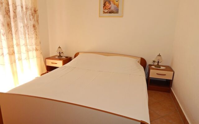 Apartments Rajko