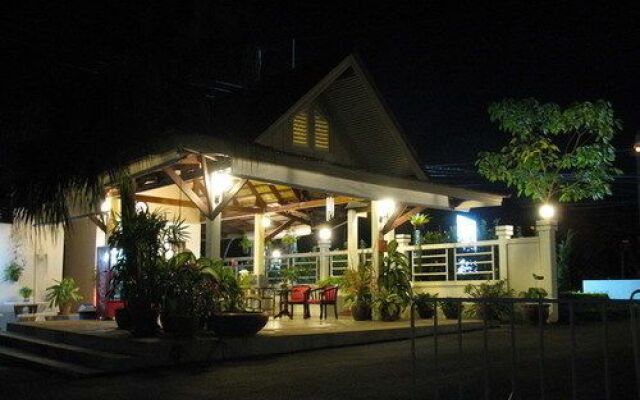 Krabi Flora Hotel