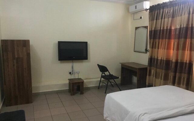 City Travels Inn