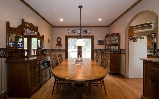 Ida-Home Bed and Breakfast