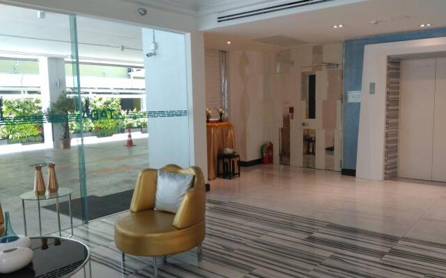 Le Tada Residence
