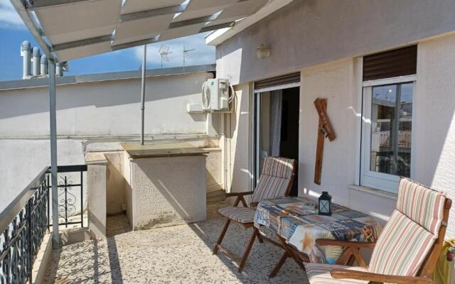 Rooftop Studio Marina Zeas