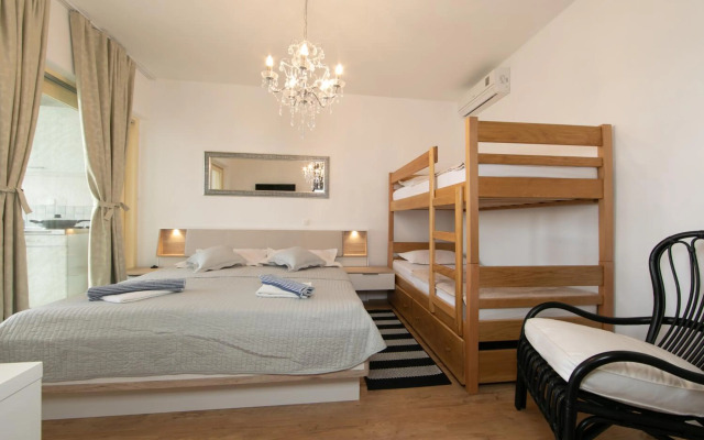 Punta Rata apartment