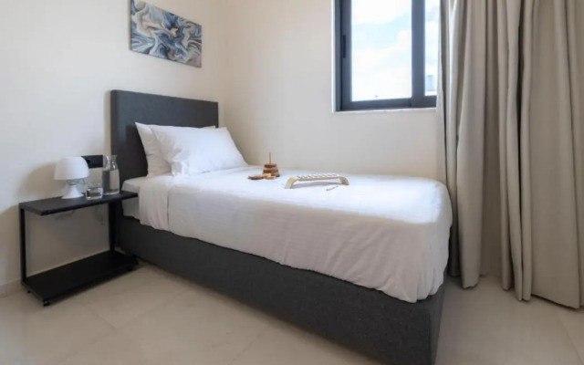 Astron Aparthotel by Estia