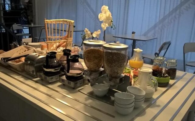 Montempô Apparthôtel Evry