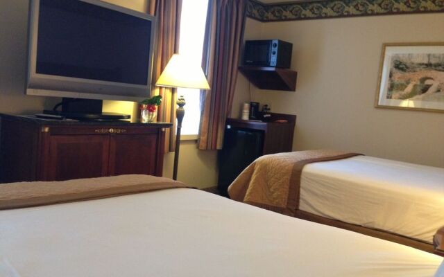 The Abraham Lincoln Hotel - A Historic Hotel of America