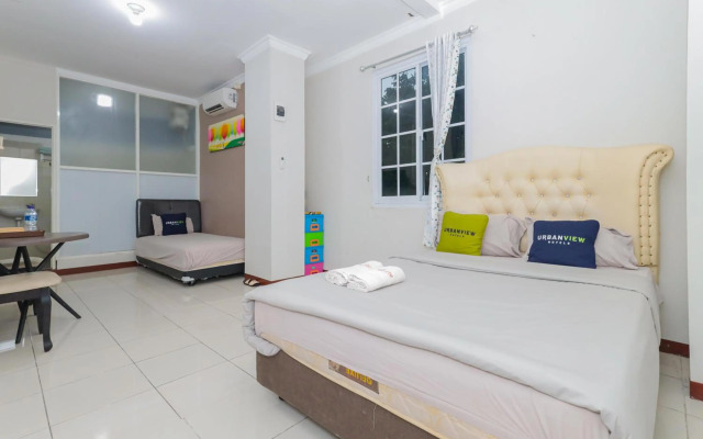 OYO 1043 Sofie Syariah