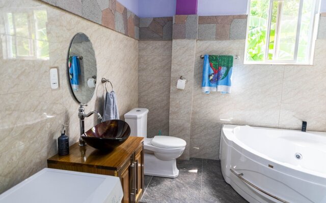 Topaz Apartment Villa - Mountain View