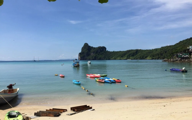 Phi Phi Sea and Hill