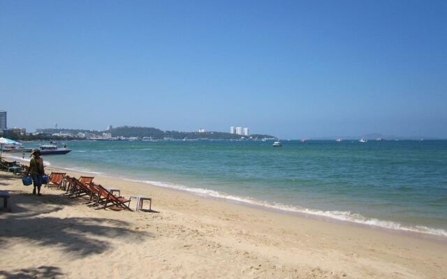 Viewbor Villa - Pattaya Holiday House Walking Street
