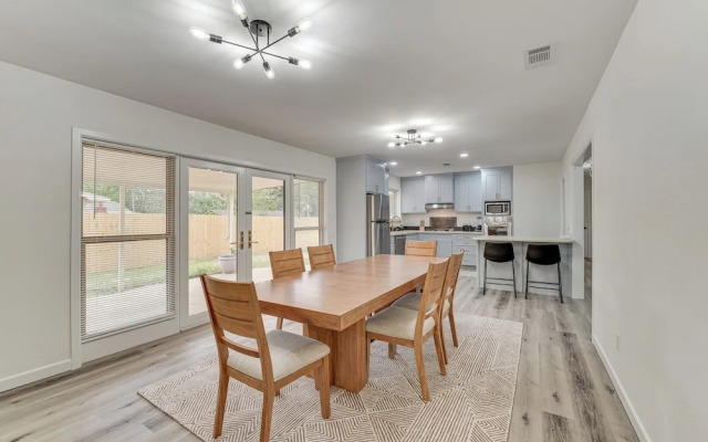 Convenient Family-friendly Location: Texarkana Gem