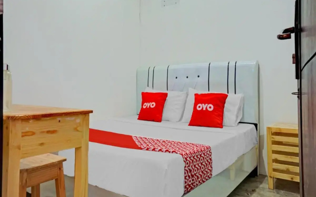 OYO 90187 Puri Allisa Syariah