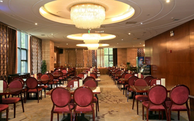 Taoyuan Jiari Jiudian