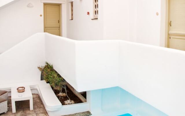 Altana Boutique Hotel