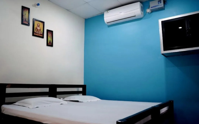 Hotel Paawan Home Stay & Restaurant by OYO Rooms