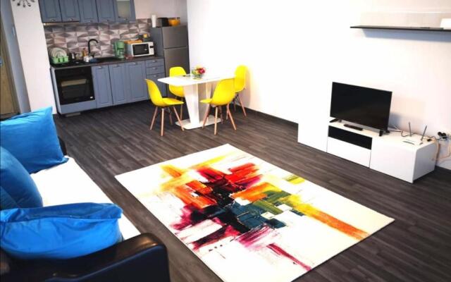 Apartament Spațios 2 camere -73mp