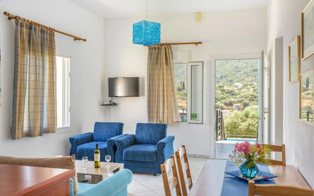 Mouzakis Villas